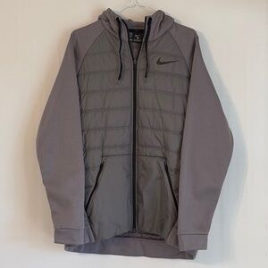 Nike Full Zip Dri Fit Men’s Gray Therma Hooded Jacket/ Puffer